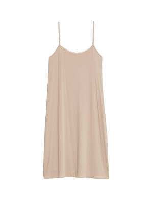 marksandspencer_Leto2024_T32_6121_Shapewear tvarovaci kosilka_nude_699Kc.jpg